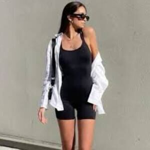 Skims Outdoor Mid Thigh Black Racerback Romper Bodysuit Size Large